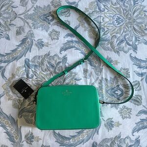 Women’s Kate spade purse